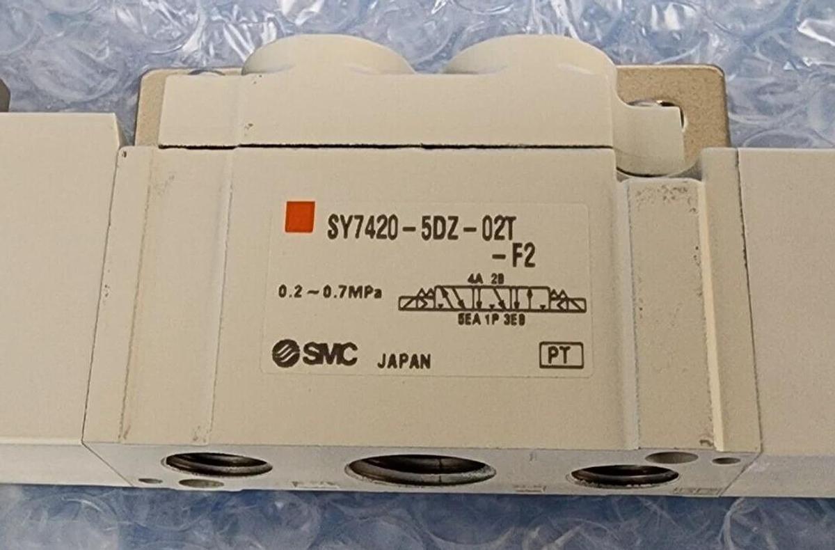 NEW SMC SY7420-5DZ-02T-F2 SOLENOID VALVE 5 PORT