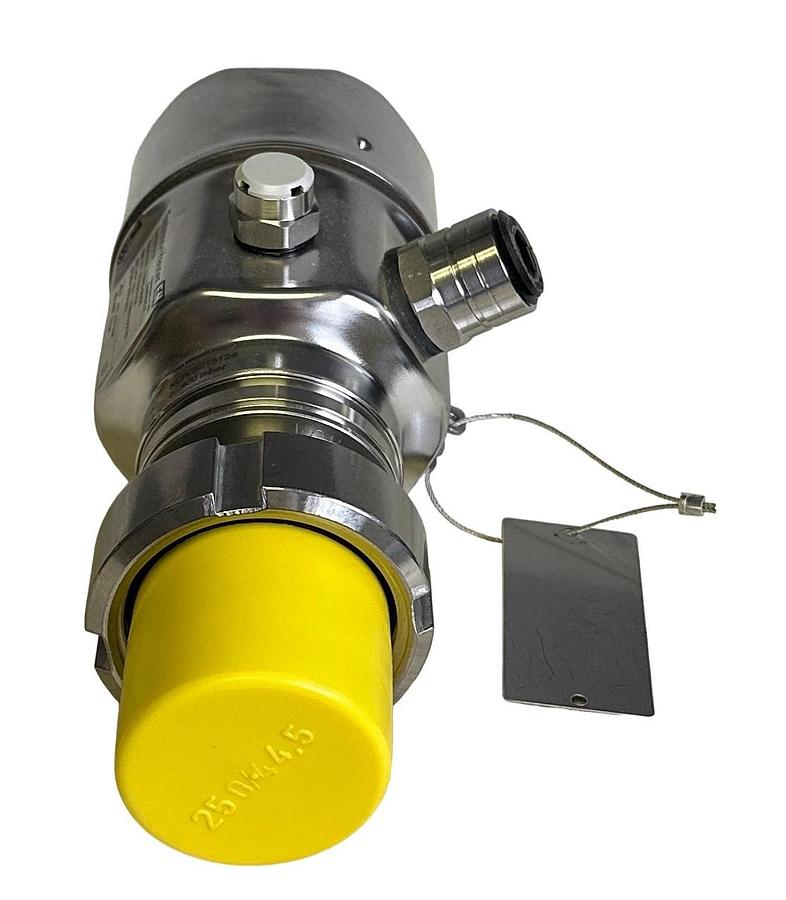 NEW ENDRESS + HAUSER FMB50-5K80/0 / 71086214 Deltapilot M HART LEVEL TRANSMITTER