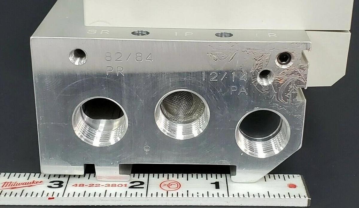 Used NIB CKD M4GB320R-08-T10RK-7-3 VALVE MANIFOLD ASSEMBLY DC24V, M4GB320R08T10RK73
