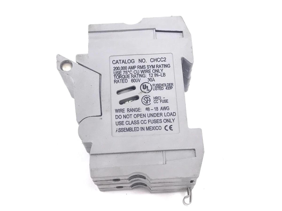 Used COOPER BUSSMANN CHCC2 FUSE BLOCK 30 AMP, 600V W/ FNQ-R-19 FUSES