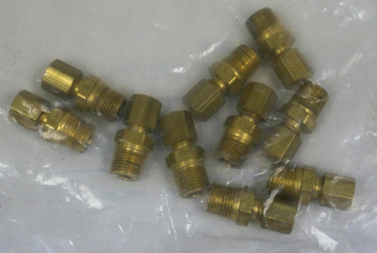 Used BAG OF 10 NEW BRASSCRAFT 68-2-2 COMPRESSION X MIP UNION 1/8" OD TUBE X 1/8" MIP