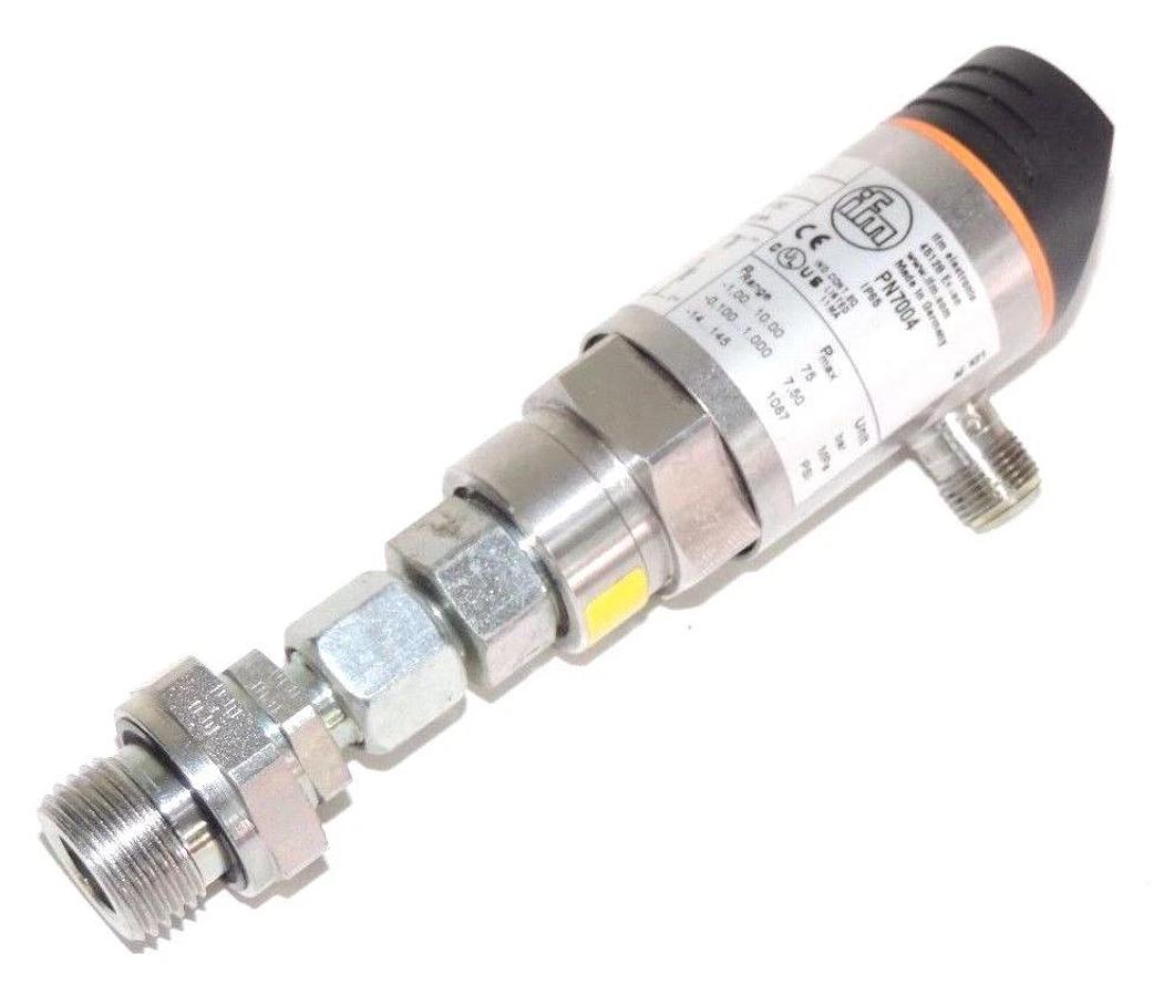 Used IFM EFECTOR PN7004 PRESSURE SENSOR, 18-36V DC, 250mA, PORT SIZE: G 1/4