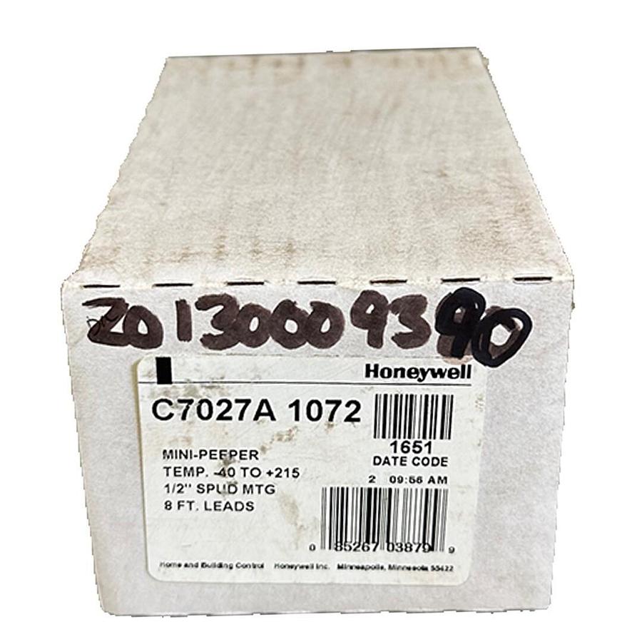Used NEW HONEYWELL C7027A 1072 / C7027A1072 MINI-PEEPER ULTRAVIOLET FLAME DETECTOR