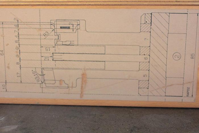 Used Gruppo utensili serramento usato