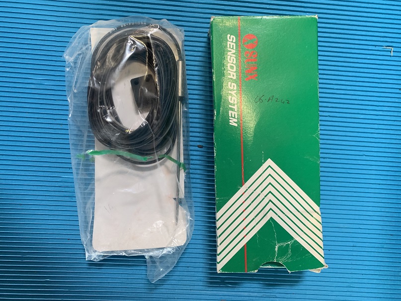 Used Sunx Super Small Beam Sensor ss series
