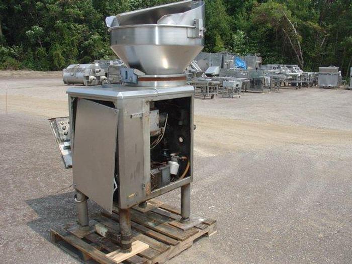 Used Vemag Continuous Vacuum Stuffer; Md#Robot 1000DC