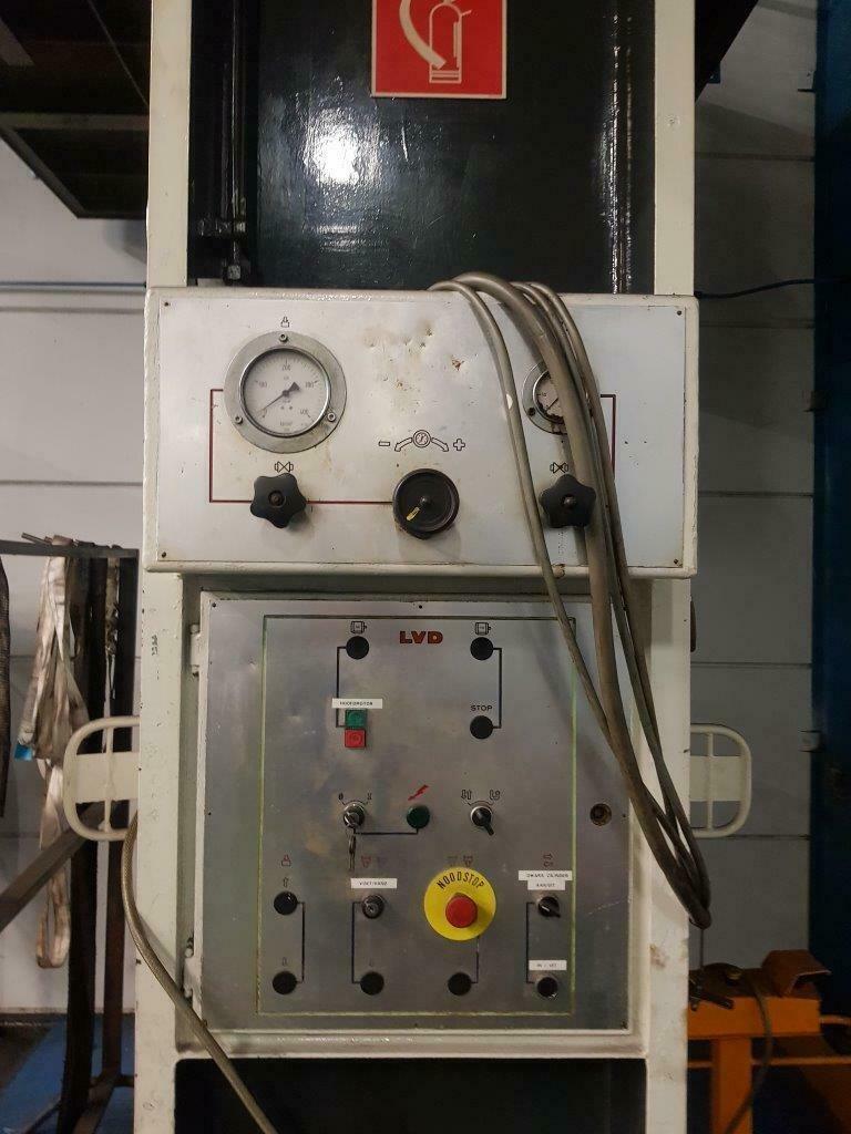 Gebruikt 1973 LVD EM 400 T