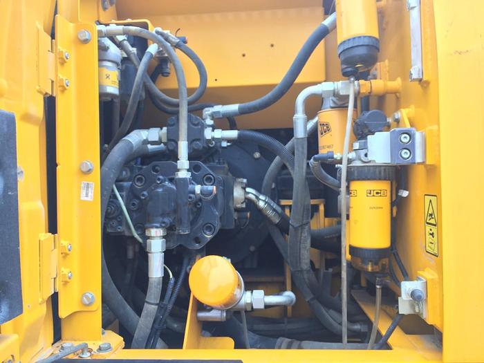 Used 2014 JCB JS 145W