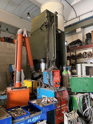 Usato PRESSA MUSSO IDRAULICA 300 TON.