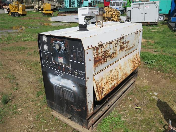 Used 400 AMP Welder