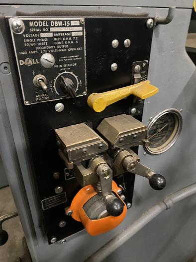 Used DOALL MODEL V36 VARIABLE SPEED 36" BANDSAW