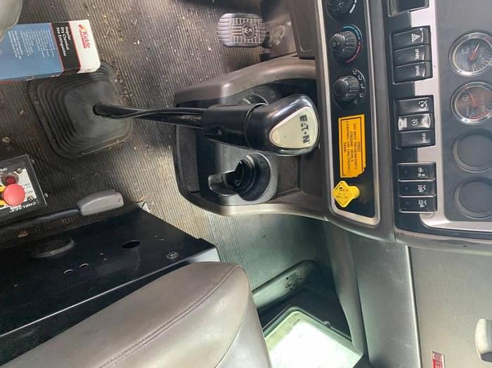 Used 2008 Kenworth T800 Grapple Truck/dump bed