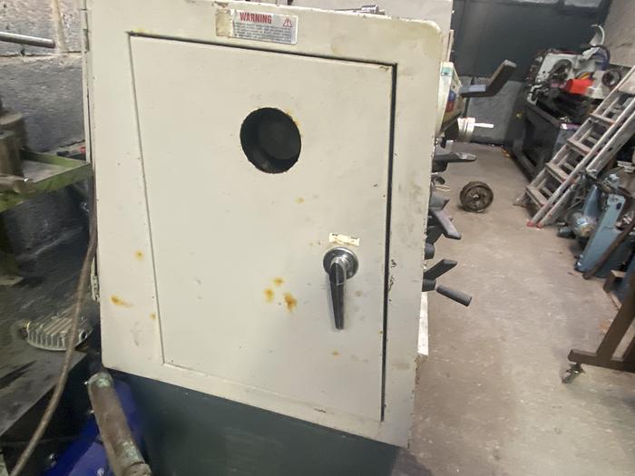 Used XYZ CR 1550 Manual Lathe