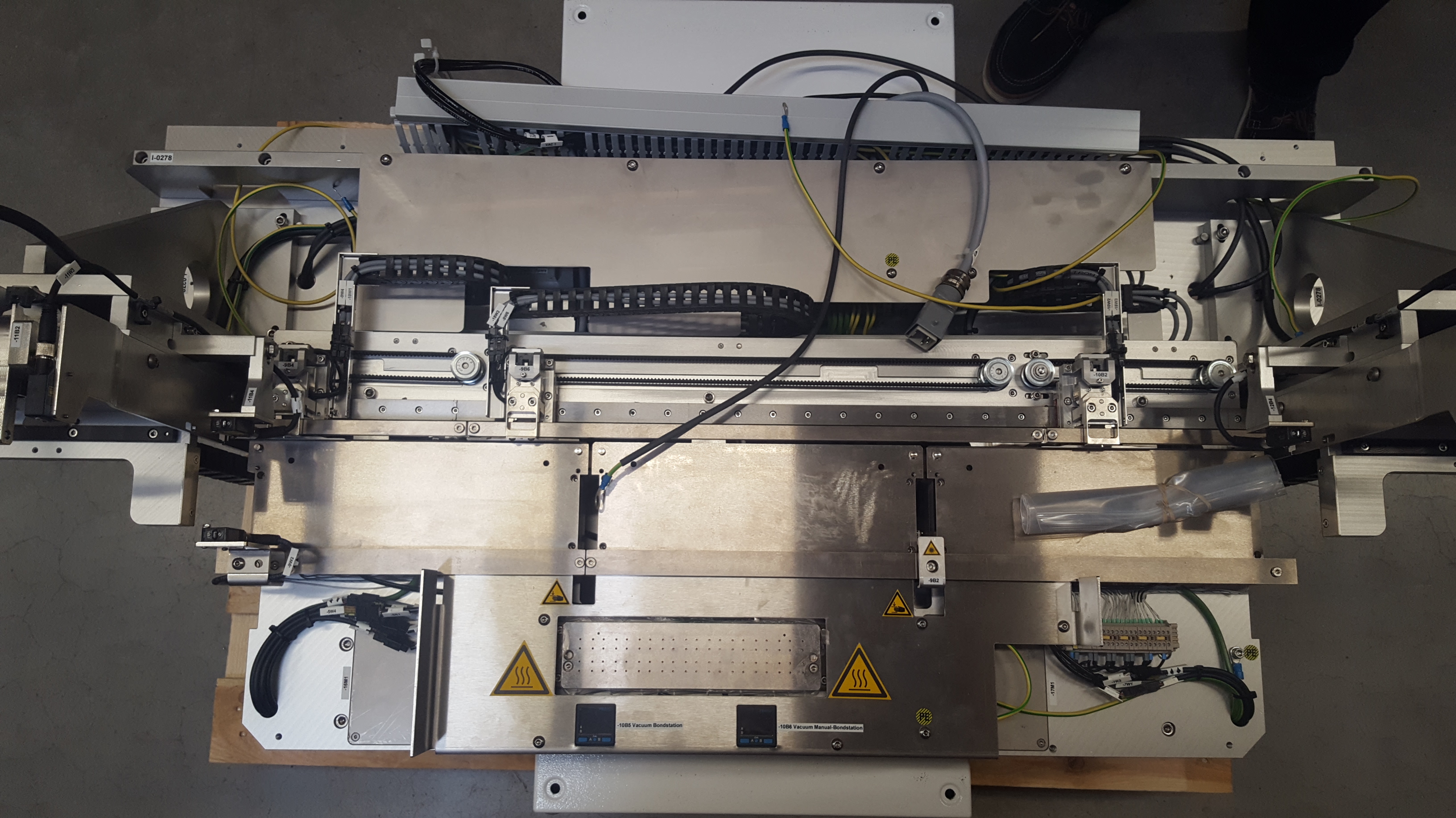 Used 2013  Hesse & Knipps  Indexer system for Wirebonder Hesse & Knipps BJ 820