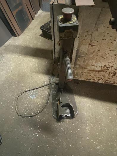 Used 1997 MVD Inan HGM 3006 3m x 6mm Hydraulic Guillotine