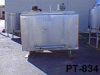 Used 300 GALLON MIX TANK.  CB