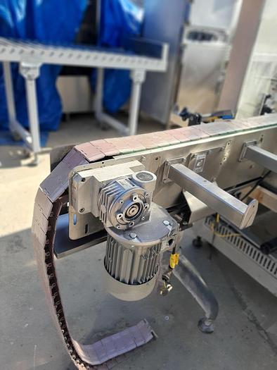 Used Filler, Bottle, Inline, 10-Head, 304 Stainless Steel, 250ml - 5,000ml #C744824