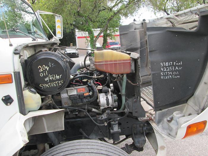 Used 2000 International 4700 Dump Truck