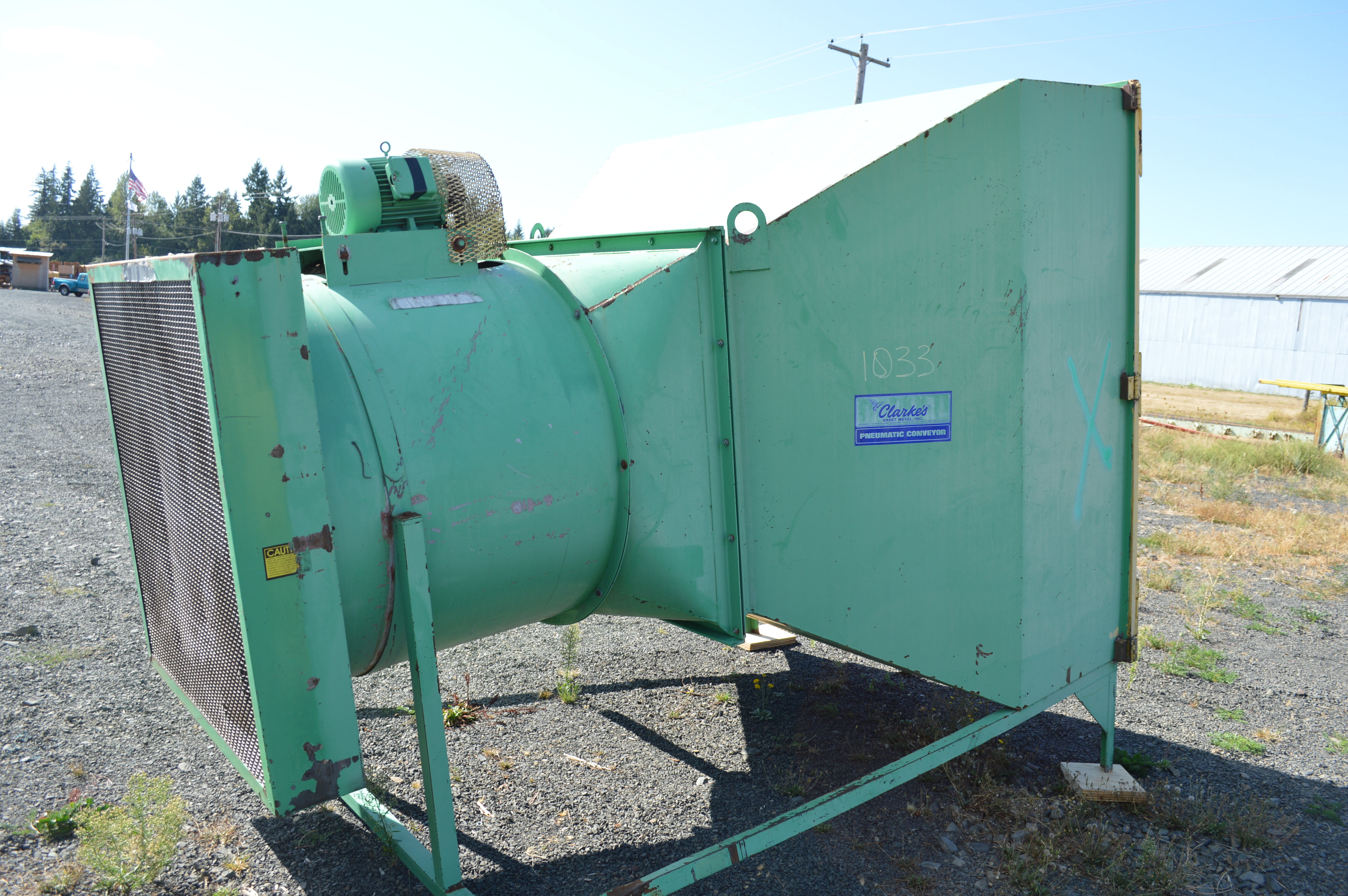 Used Clarkes 5HP axis filter fan, axis fan with filters.