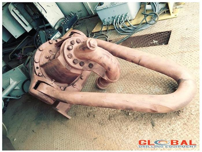 Used Item 0718 : Swivel – 300 Ton Capacity