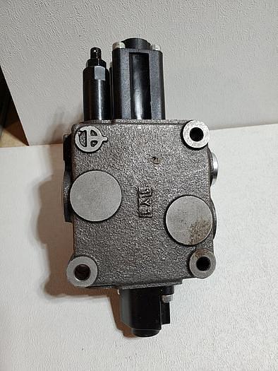 Prince Wolverine MB11B5C1 Directional Valve (B2)