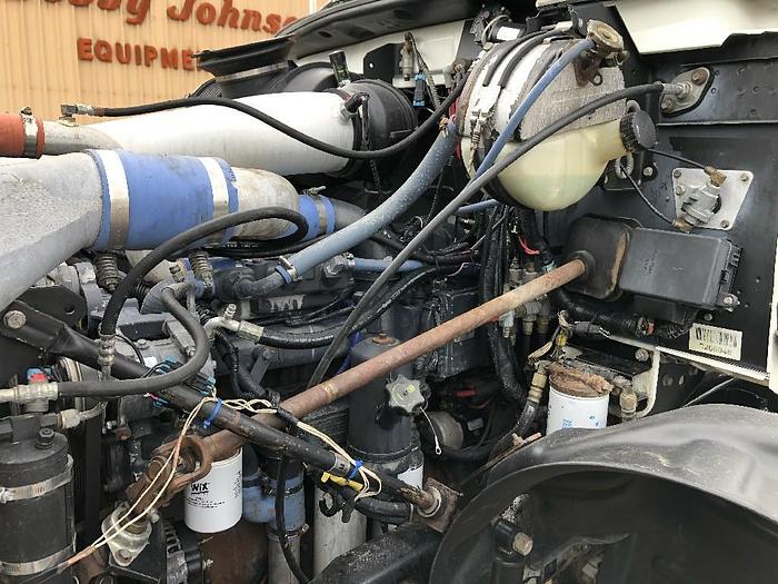 Used 2004 Mack CV713