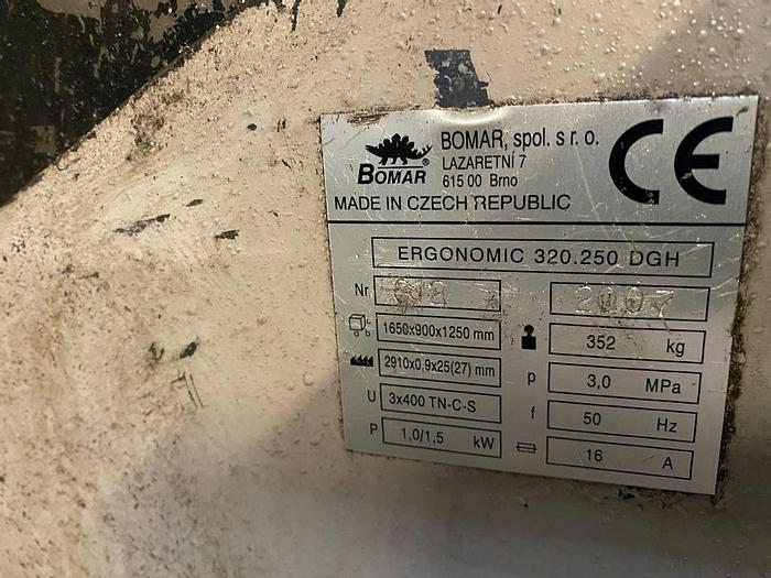 Used 2007 Bomar Ergonomic 320.250DGH