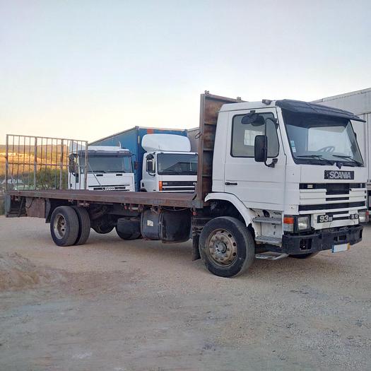 Usado 1997 SCANIA P 93M 210 flatbed truck