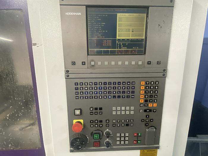 Used 2000 Bridgeport VMC 600/22 Digital Machining Center
