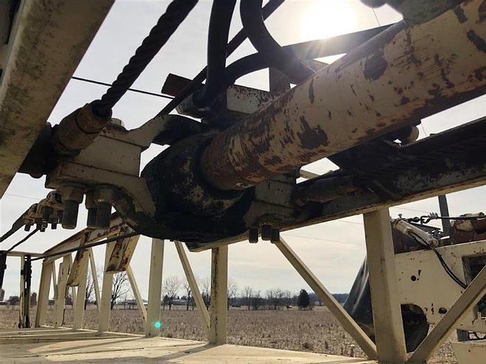 Used 1986 Ingersoll-Rand TH60 Drill Rig