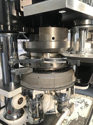 Used Manesty Express D20 Tablet Press