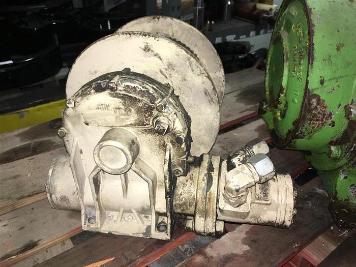 Used 0 RKI Hydraulic S0046L Winch
