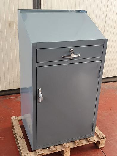 Usato Scrivimpiedi per Officina