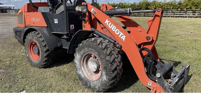 Used 2019 Kubota  R530 wheel loader