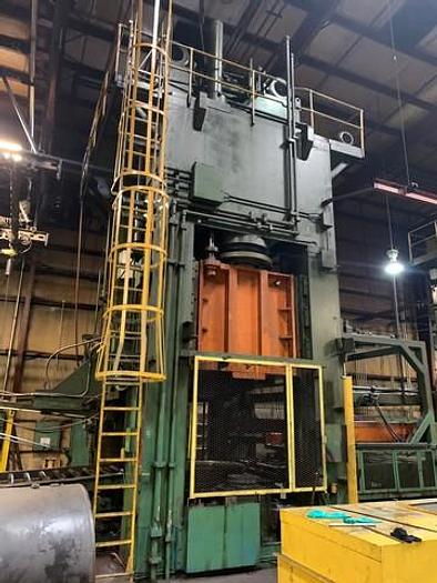 Used 4000 Ton Danly Hydraulic Press