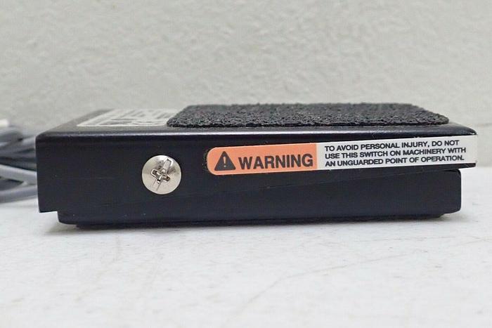 Used Linemaster T-91-S Treadlite II Momentary Foot Switch / Pedal 74994531284