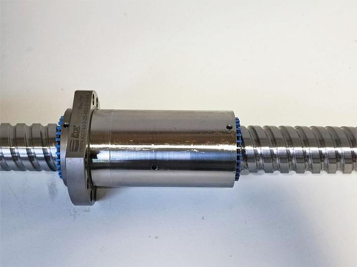 Geschliffener Präzisions Kugelgewindetrieb, D40mm, 1479mm, Steinmeyer, neu