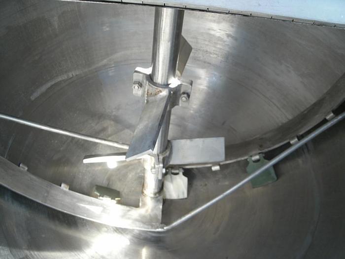 Used 200 GALLON LEE AGITATED KETTLE - S/S - 90 PSI JACKET