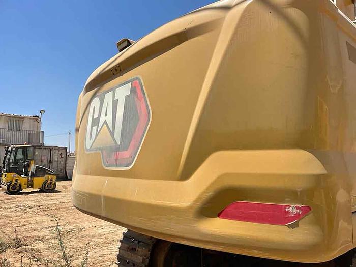 Used 2021 CATERPILLAR 336