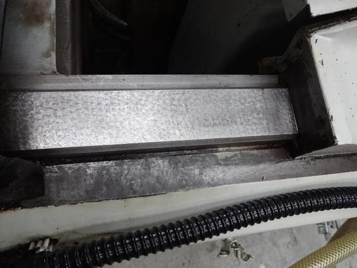 Utilisé Rectifieuse plane P.L.T.H