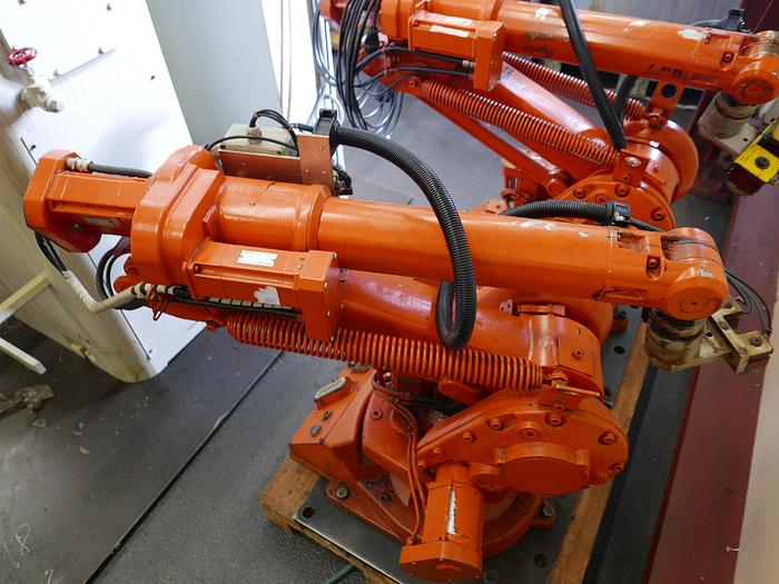 Gebraucht 2 Stück Roboter ABB IRB 1400 M94A