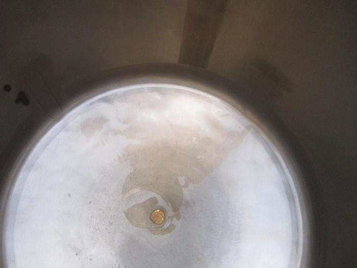 Used Tank, 75 Gallon, S/st, 30" x 26", Jkt, FV 30 PSI, TolanTank, 75 Gallon, S/st, 30" x 26", Jkt, FV 30 PSI, Tolan #S740141