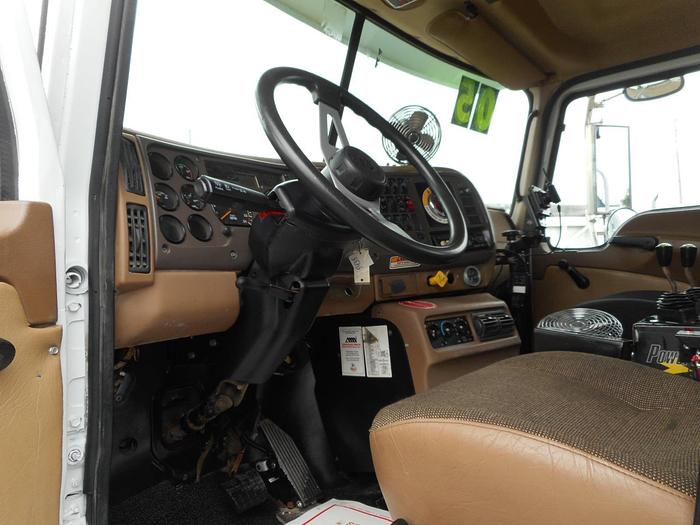 Used 2005 MACK GRANITE CV713