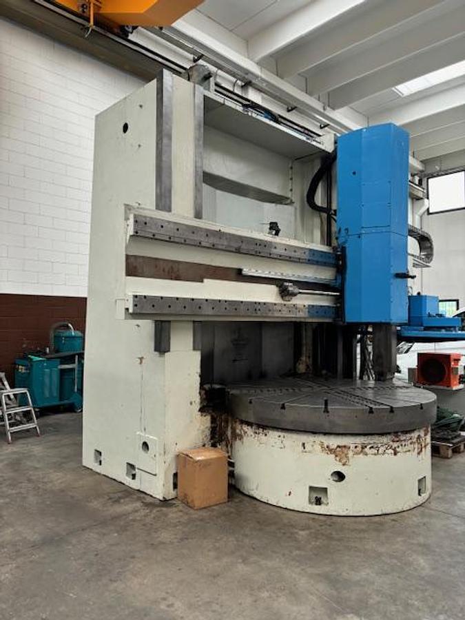 Used CNC VTL Pietro Carnaghi  AC20