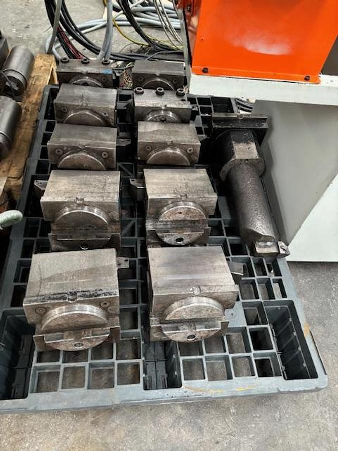 Used CNC VTL Pietro Carnaghi  AC20