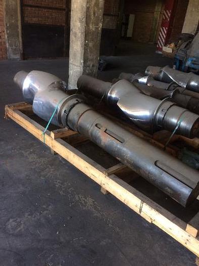 Used 11D Semi-unidrive mixer spare parts.