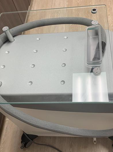 Used 2018 Zimmer Cryo 6 w/ Treatment Hose and tip