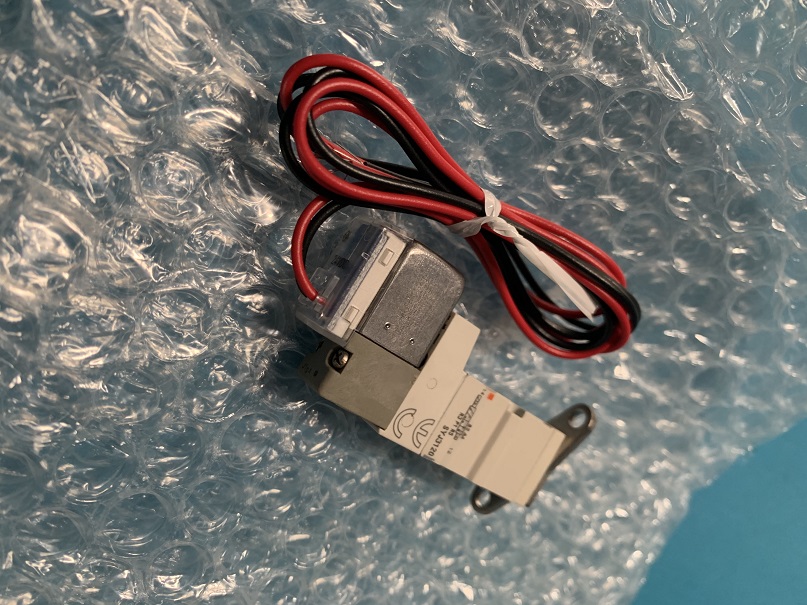 Used SMC Pneumatic Solenoid Pilot Operated Control Valve SYJ3120-5H-M3-F-Q