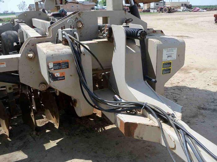 Used 18' Optimizer **One-Pass Tillage Tool**