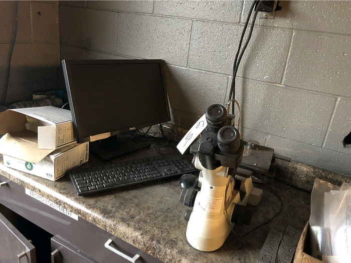 Used NIKON MICROSCOPE ECLIPSE MB100.